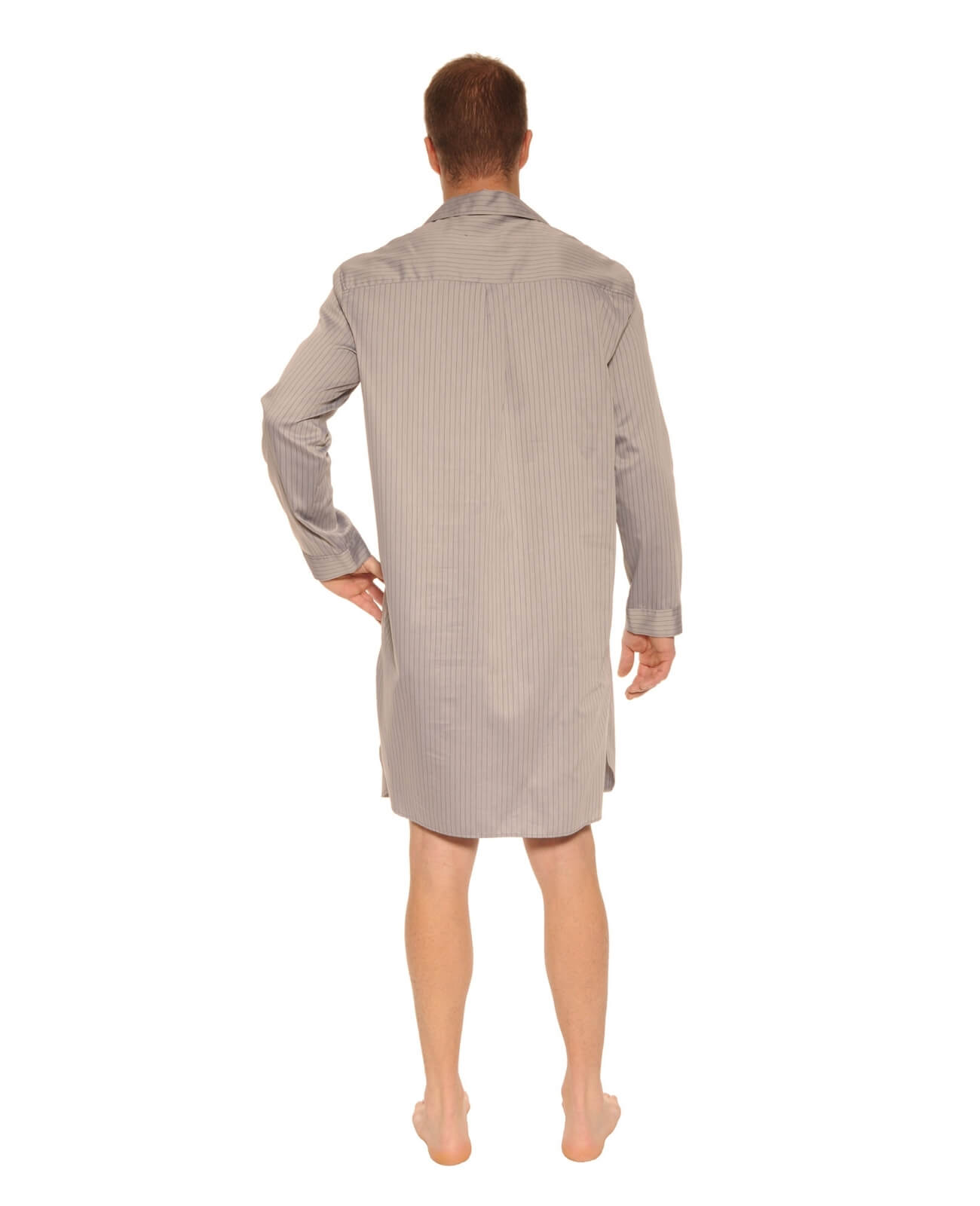  CHEMISE DE NUIT . CAESAR