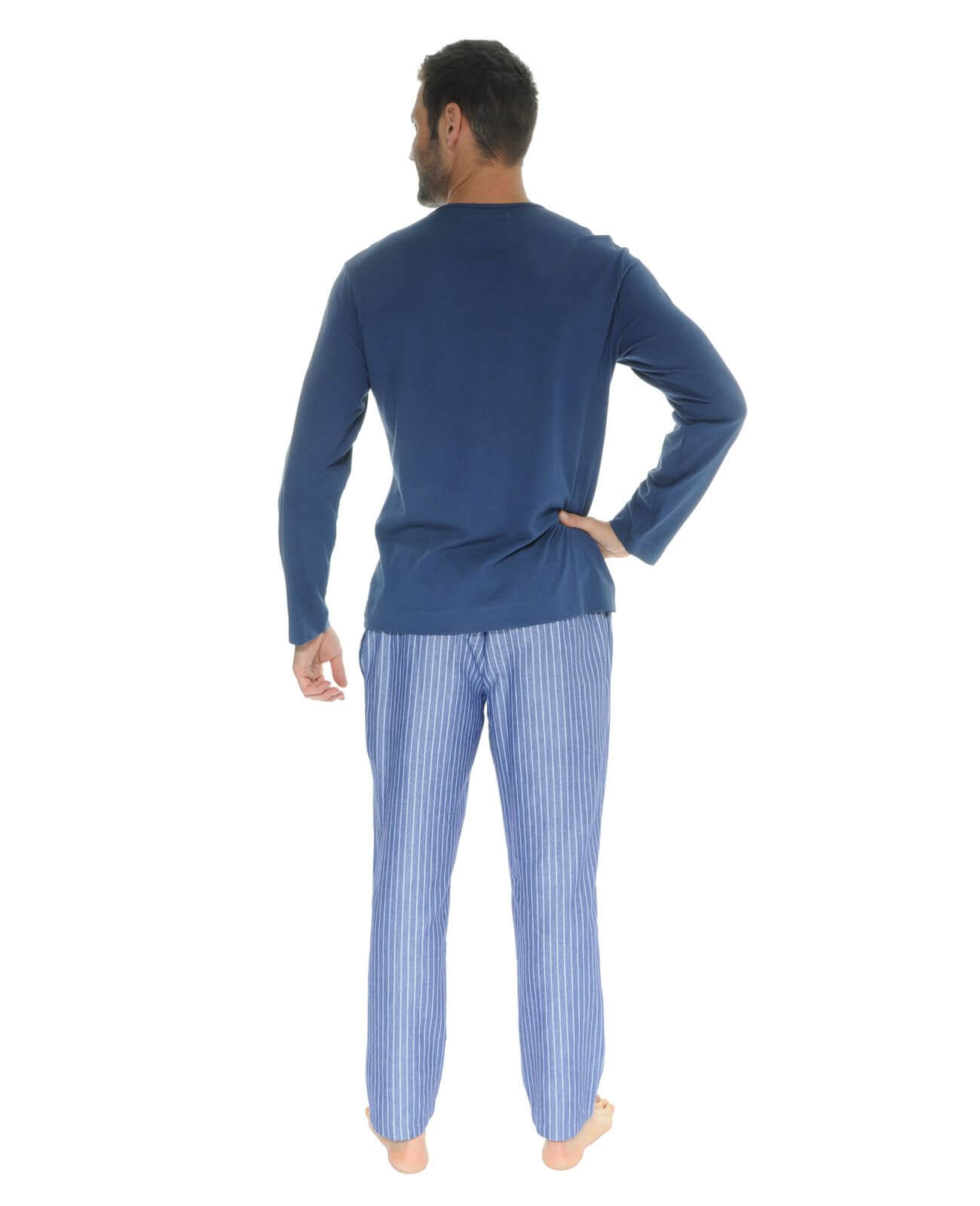  PYJAMA . LEANDRE