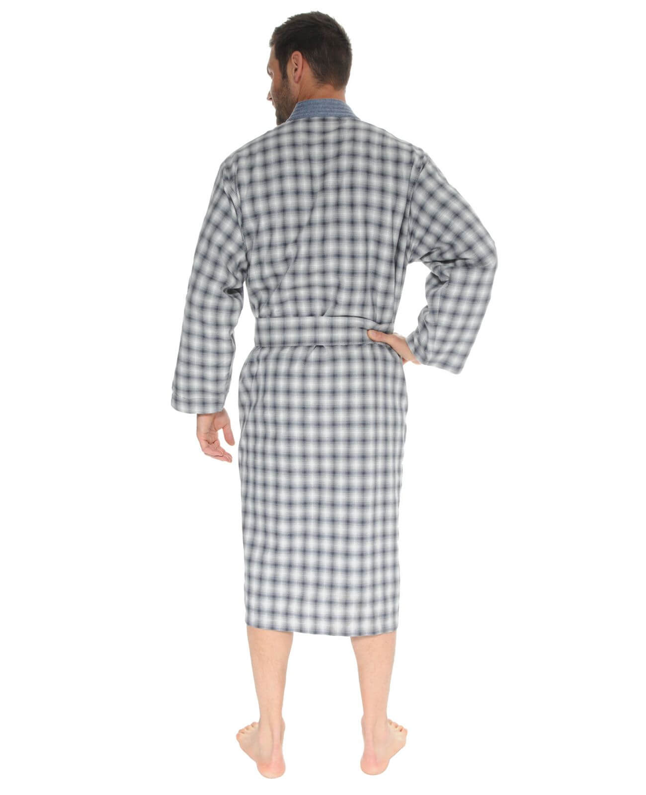  ROBE DE CHAMBRE . LEDONIS
